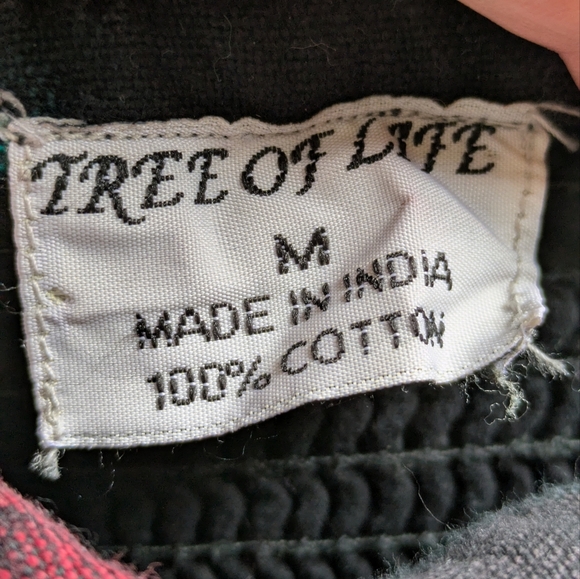 Tree of Life Black and Red High Low Skirt - Picture 8 of 8